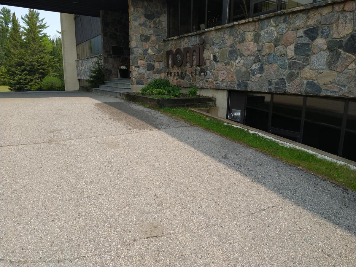 Nomi Resort Harcourt Exterior foto